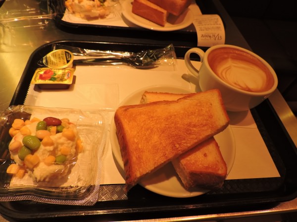 breakfast set in Victoire in Shinsaibashi in Osaka