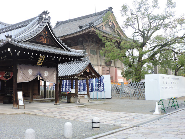 Japan Osaka Shitennoji Daikokudo 三面大黑堂